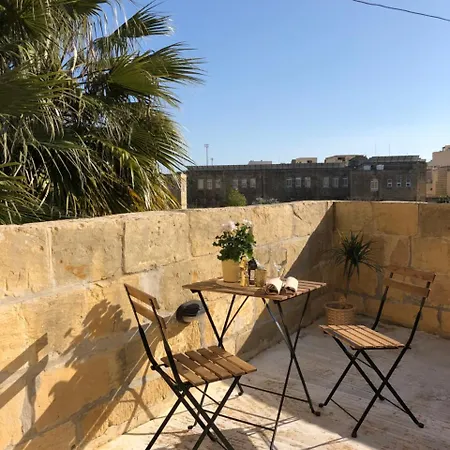 Razzett San Girgor * Kerċem