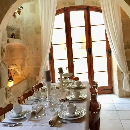 فندق مبيت وإفطار Razzett San Girgor