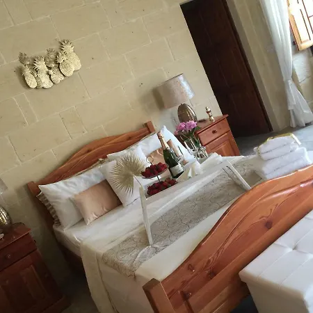 Razzett San Girgor Panzió