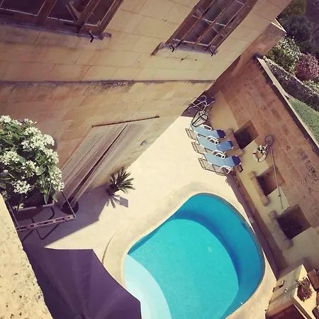 Razzett San Girgor * Kerċem